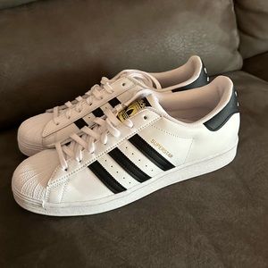 men’s superstar adidas